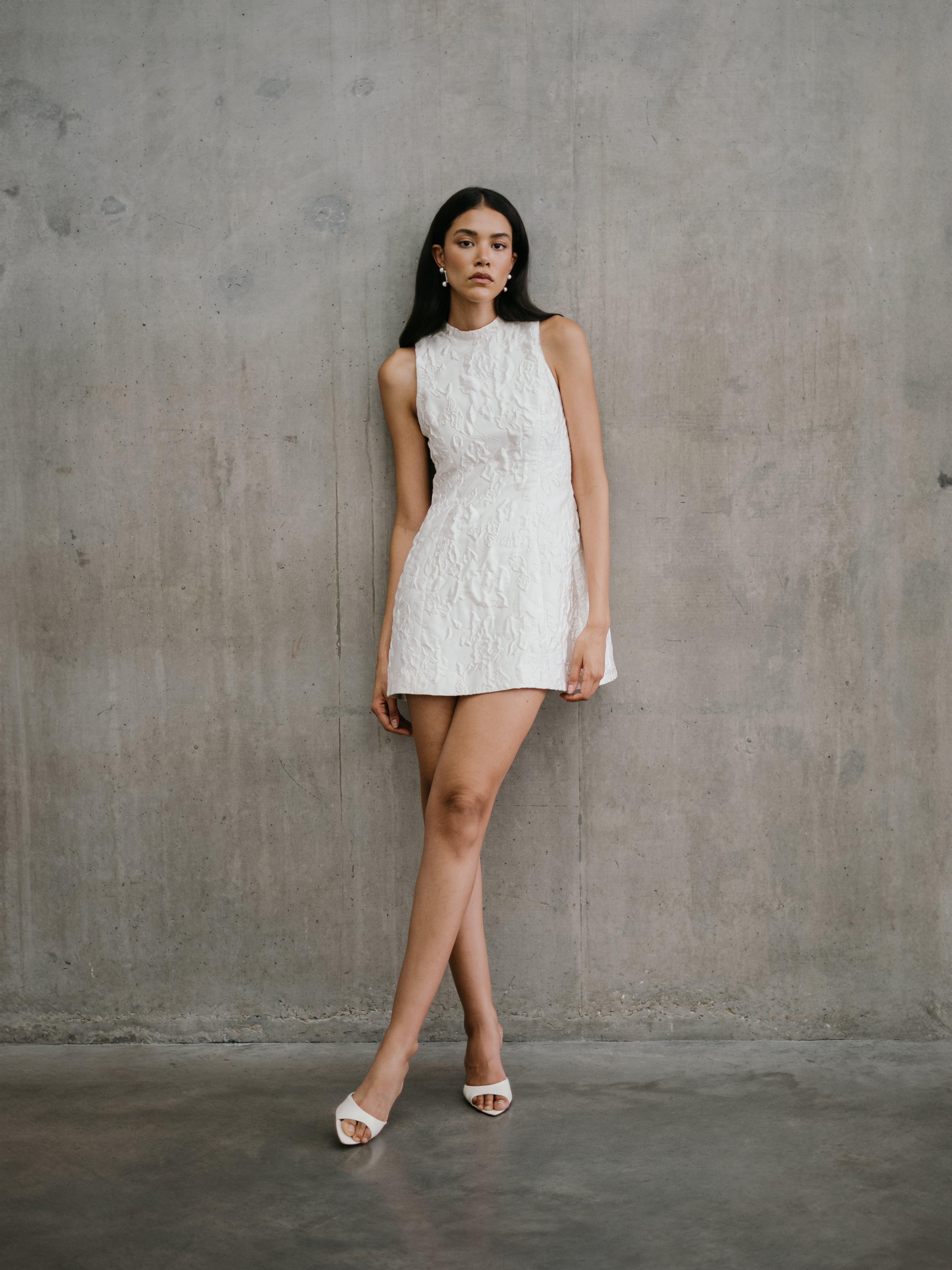 Unbridled minikjole kort kjole unik brudekjole hos Maison Lou bridal atelier I Køge, sjælland, danmarks bedste brudekjolebutik. 