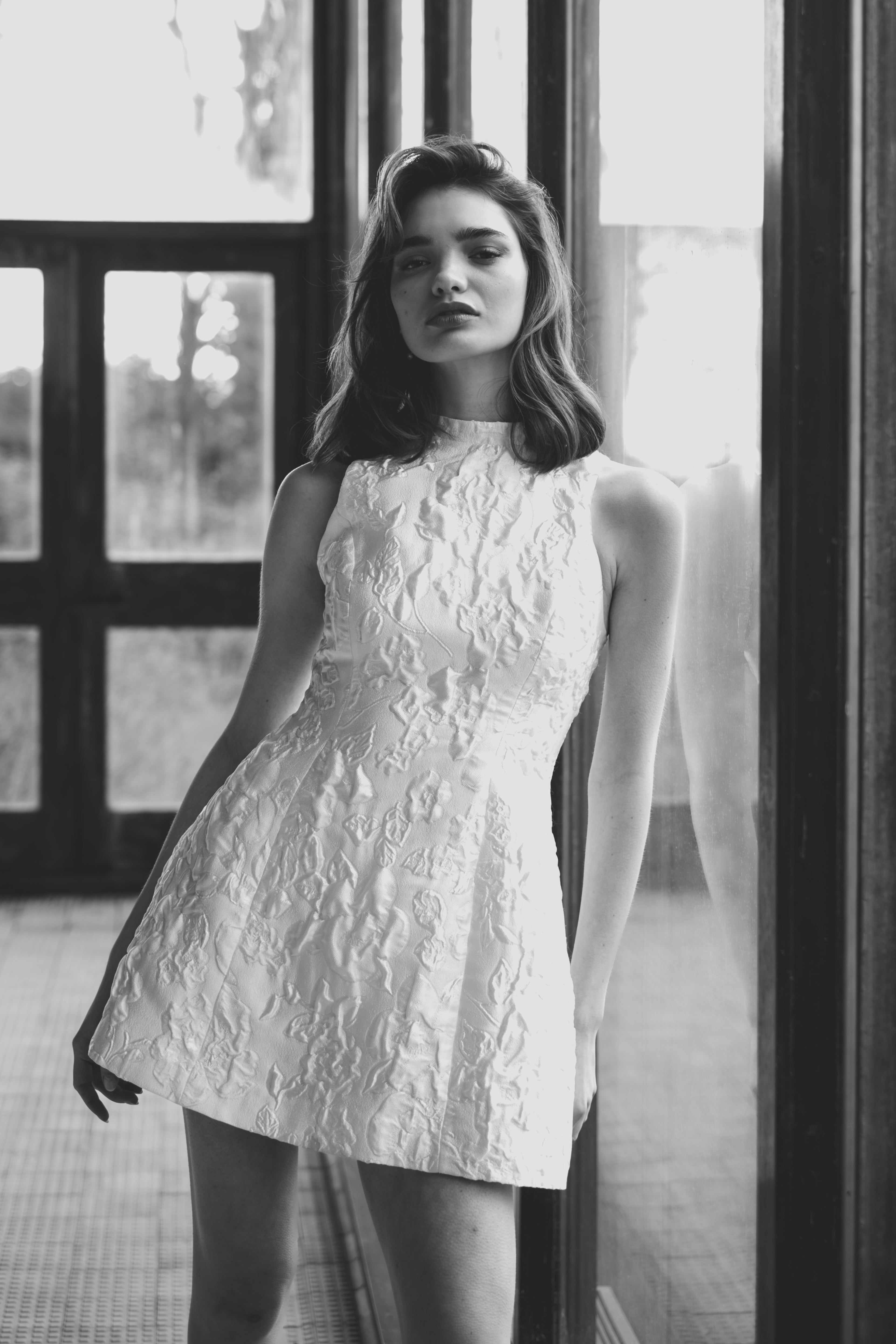 Unbridled minikjole kort kjole unik brudekjole hos Maison Lou bridal atelier I Køge, sjælland, danmarks bedste brudekjolebutik. 